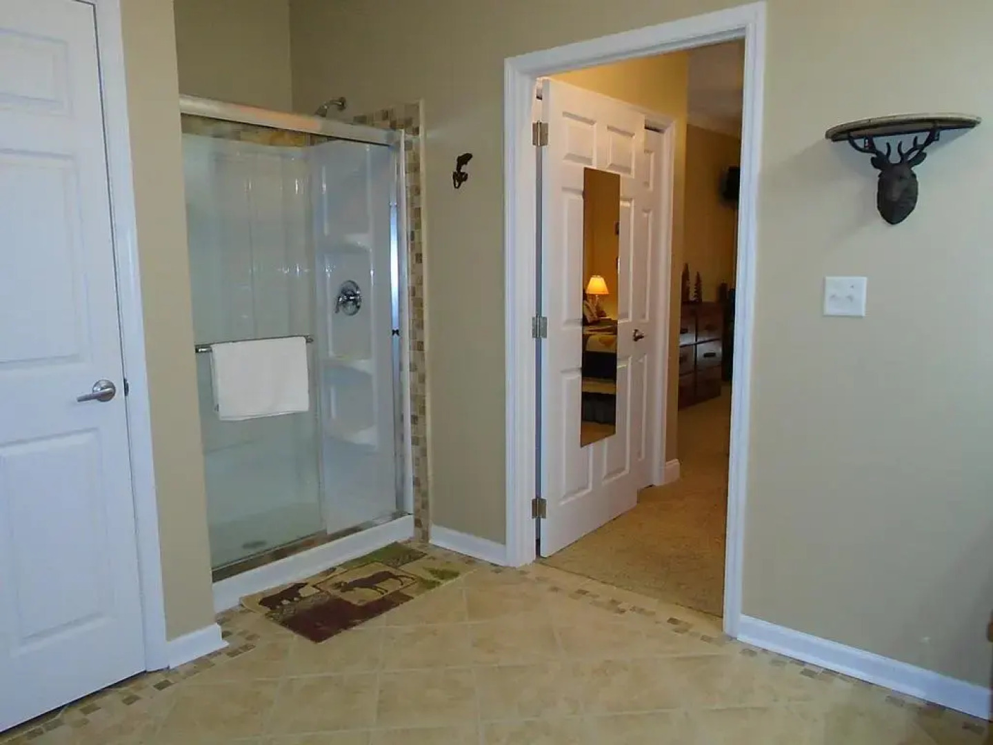 Klonteska Condominiums By VCI Real Estate Services