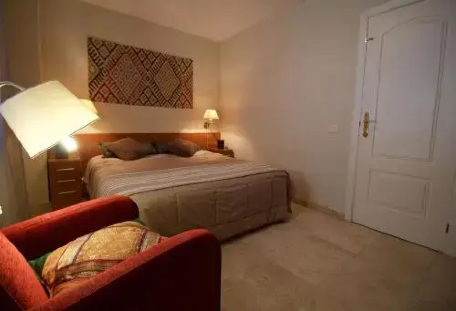 Lightbooking - Feeling home Telde