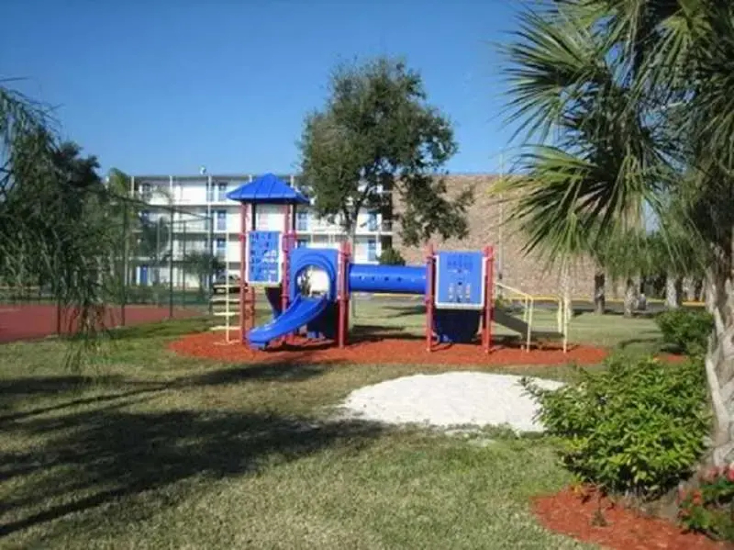 Howard Johnson Inn Heritage Park