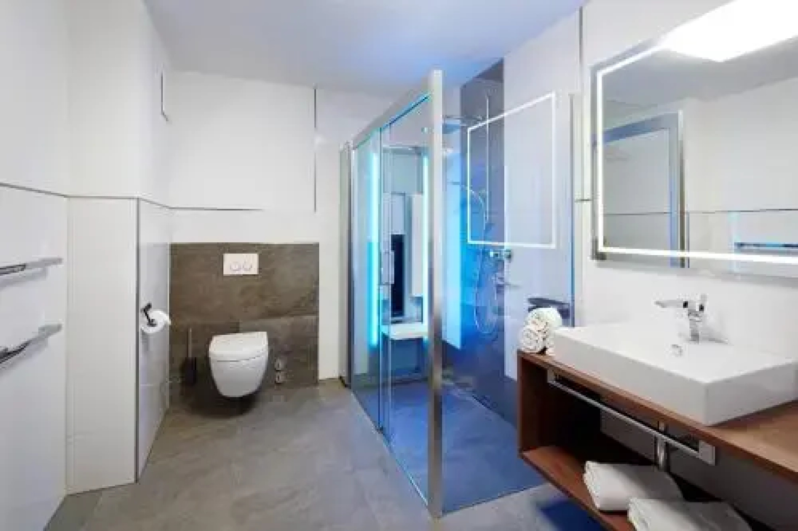 Apartment S