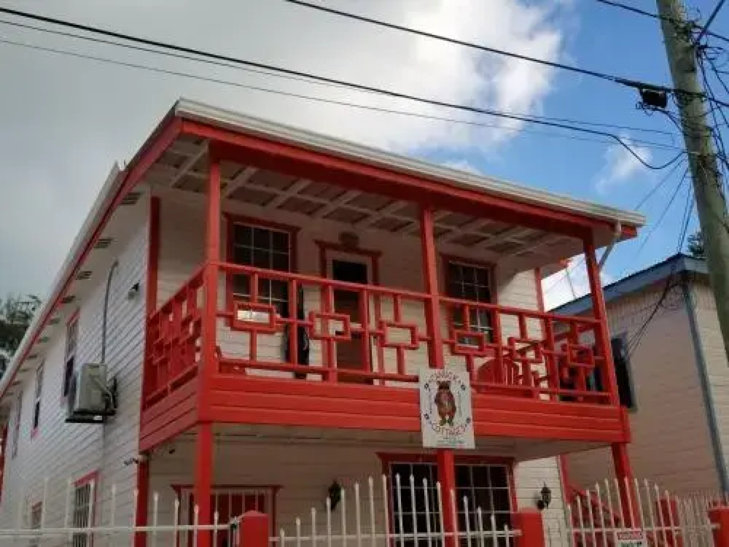 Canuck Cottages