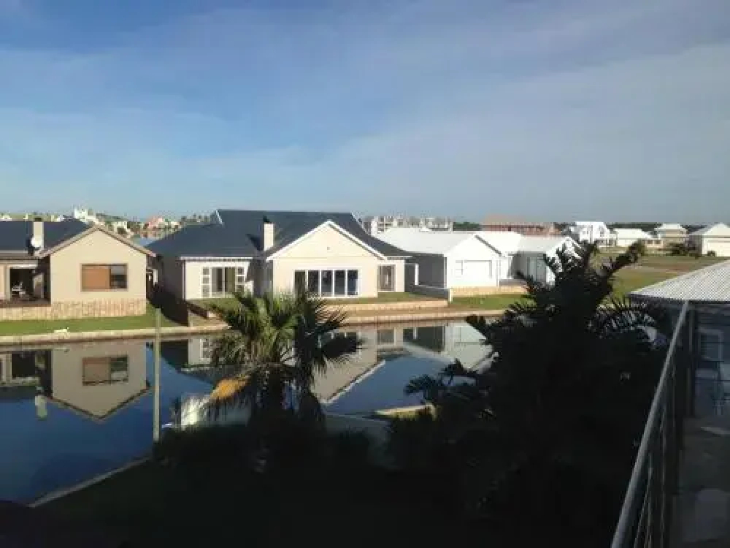 Waterside Living MM1394