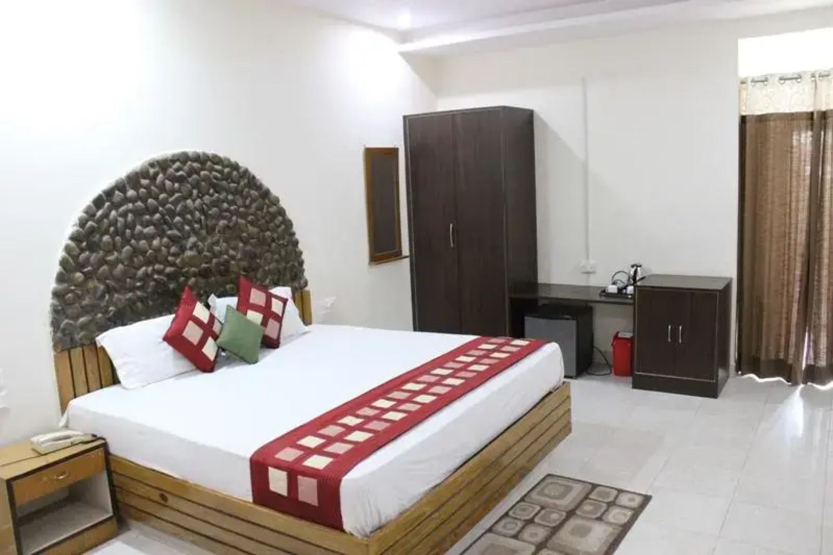 Corbett Aroma Havens Resort