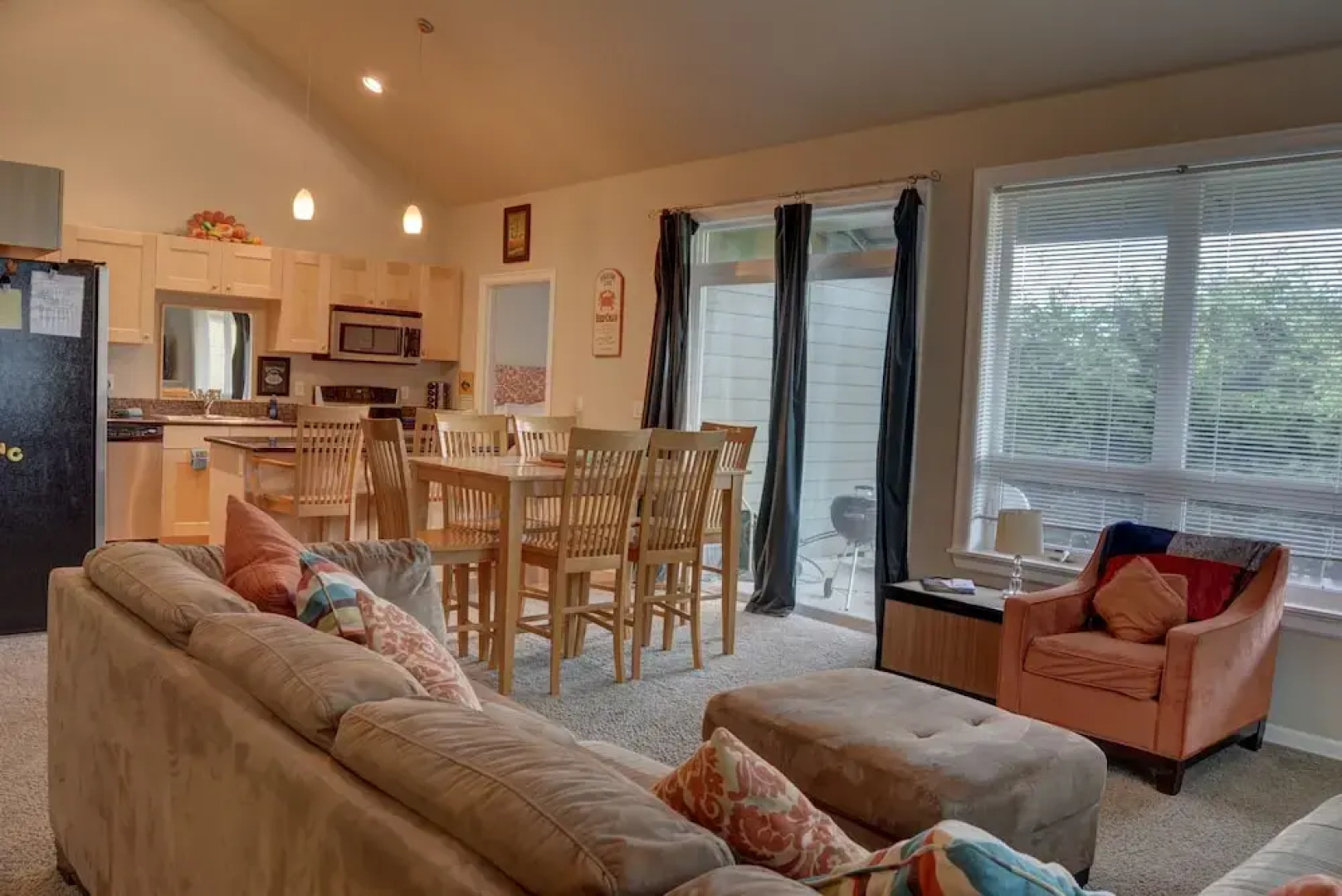 Family Cabana 3 Br home by RedAwning