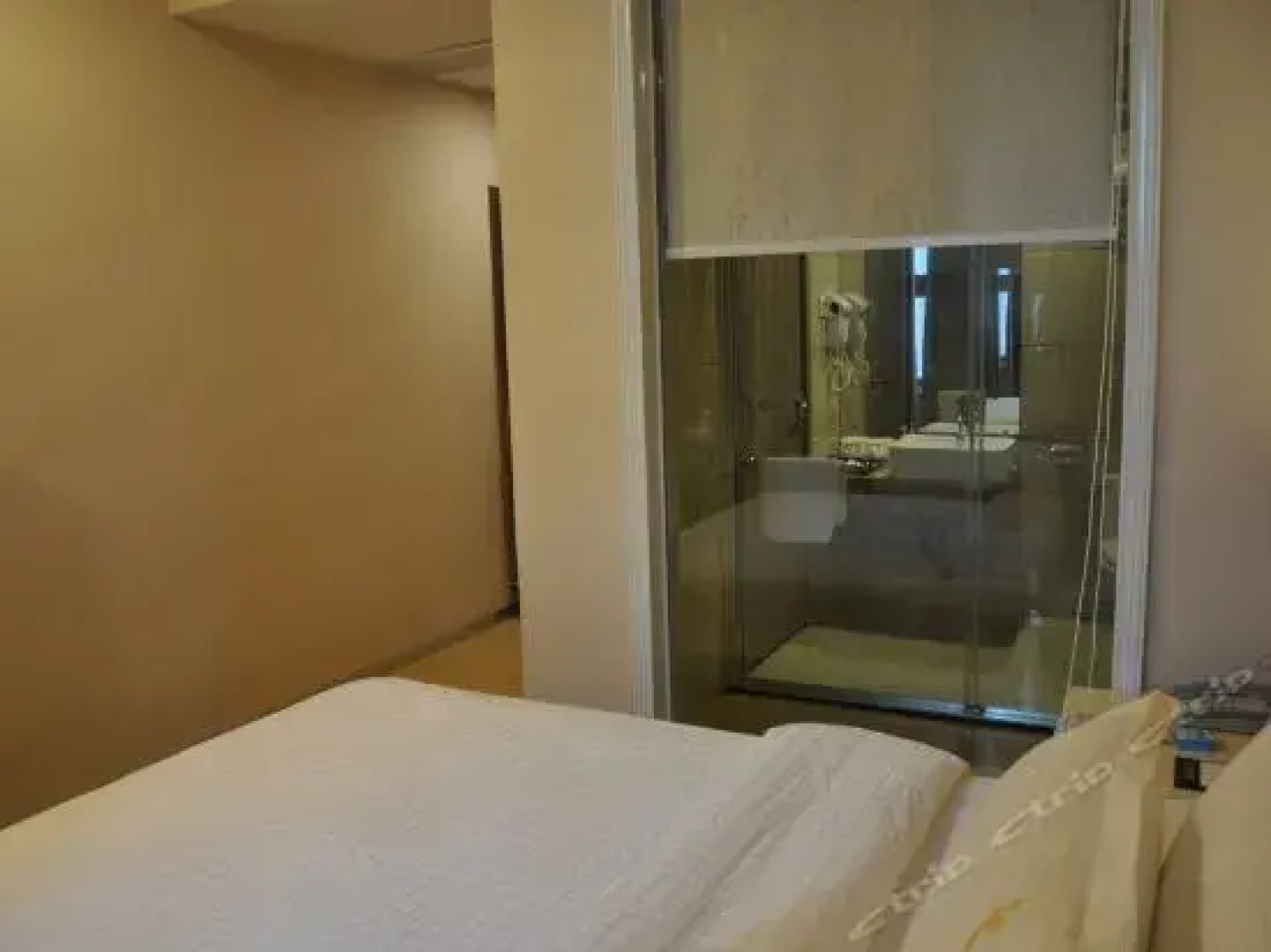 Zhangzhou Lianyi Business Hotel