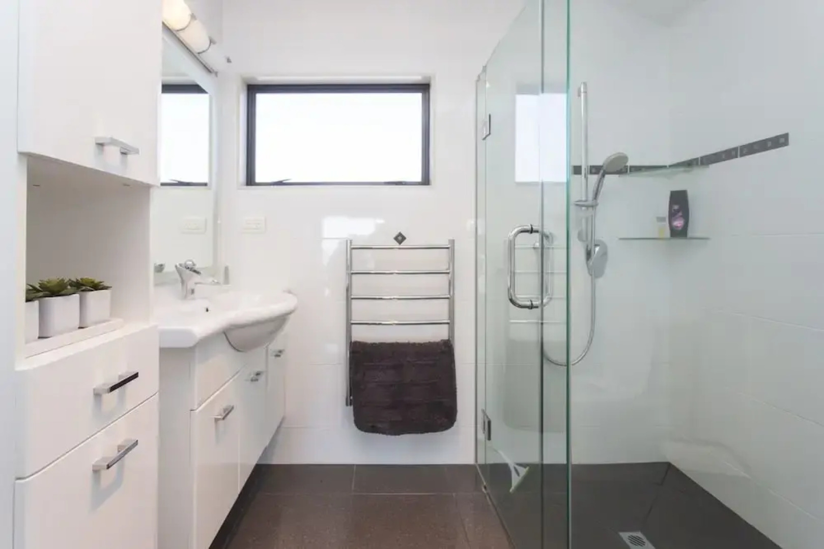 The Waterfront Escape