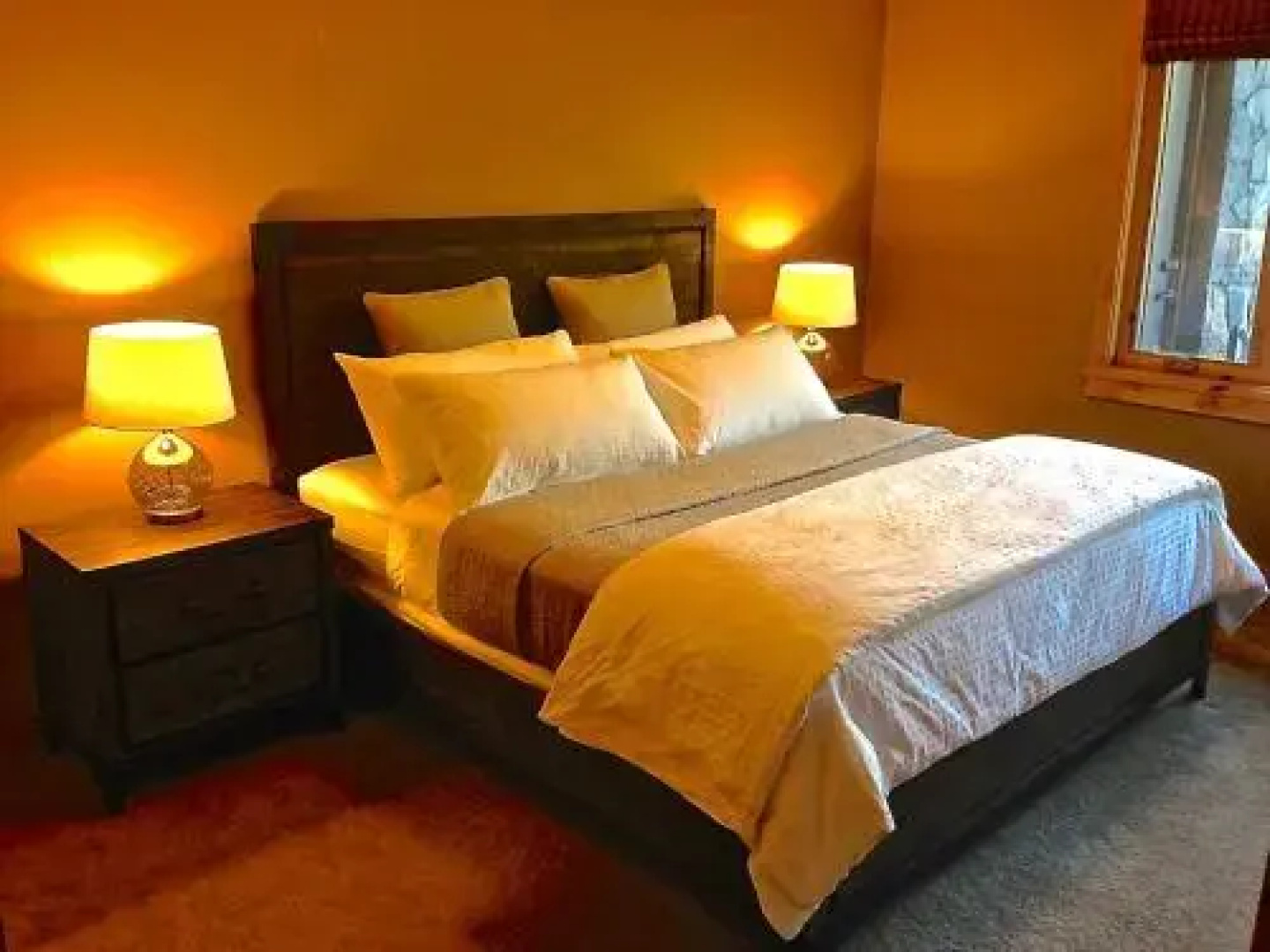Luxury Canmore Vacations