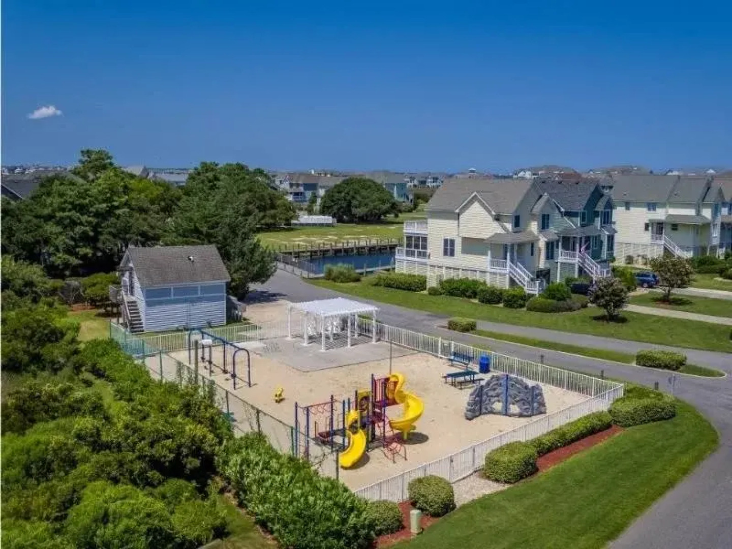 Hammock Village 25 4 Br home by RedAwning