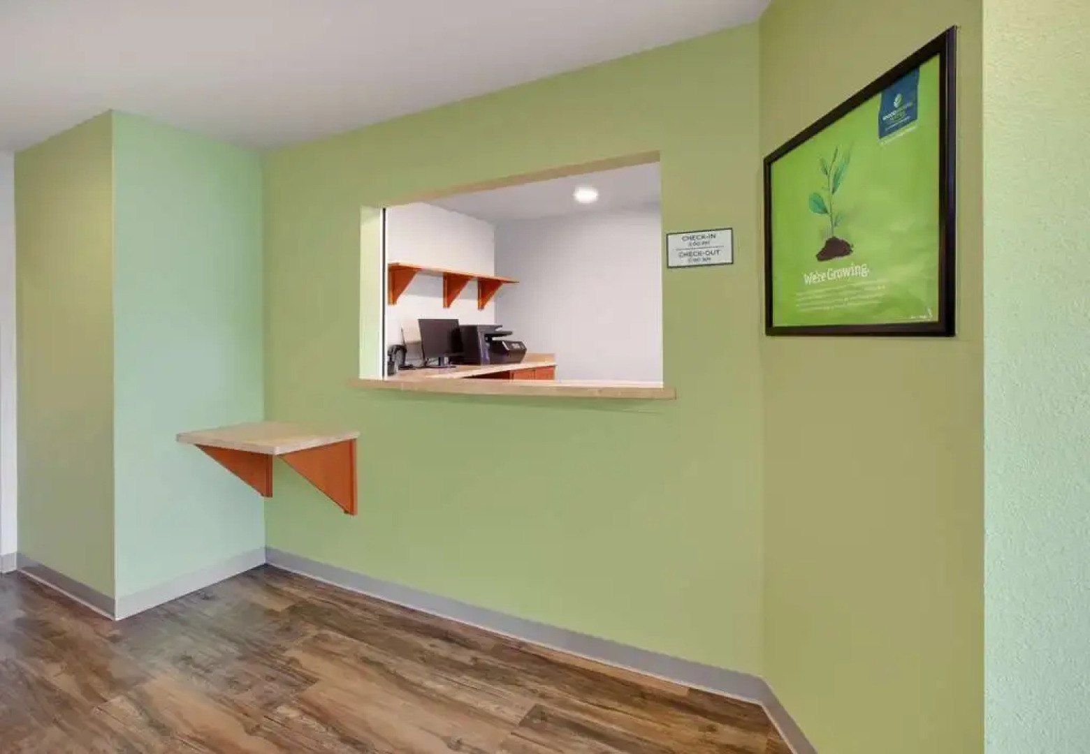 WoodSpring Suites Washington DC Andrews AFB