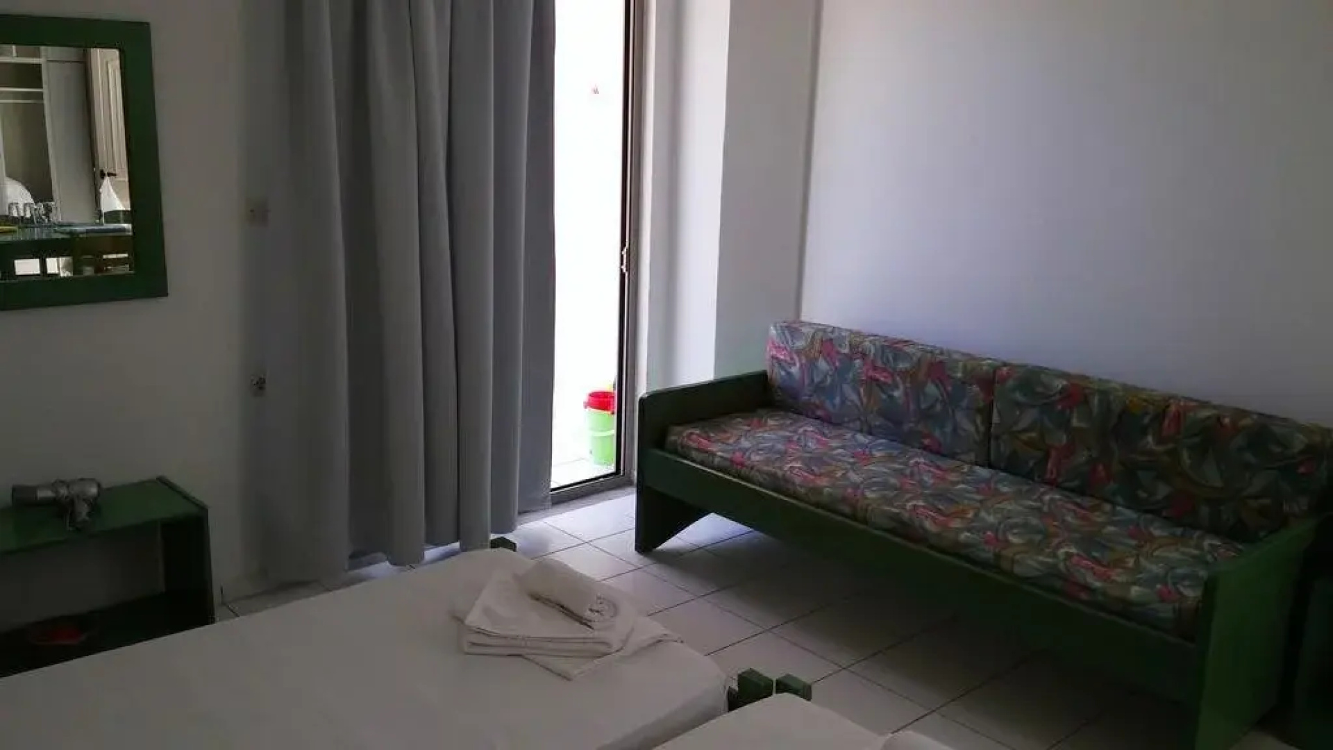 Viglia Beach Apartments