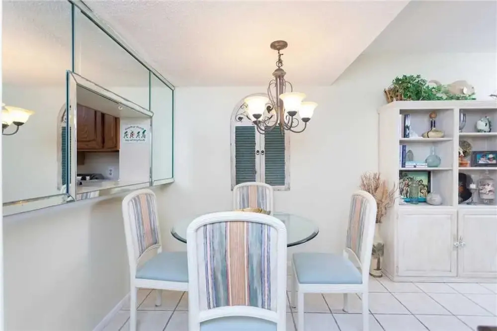 Four Winds Condominiums