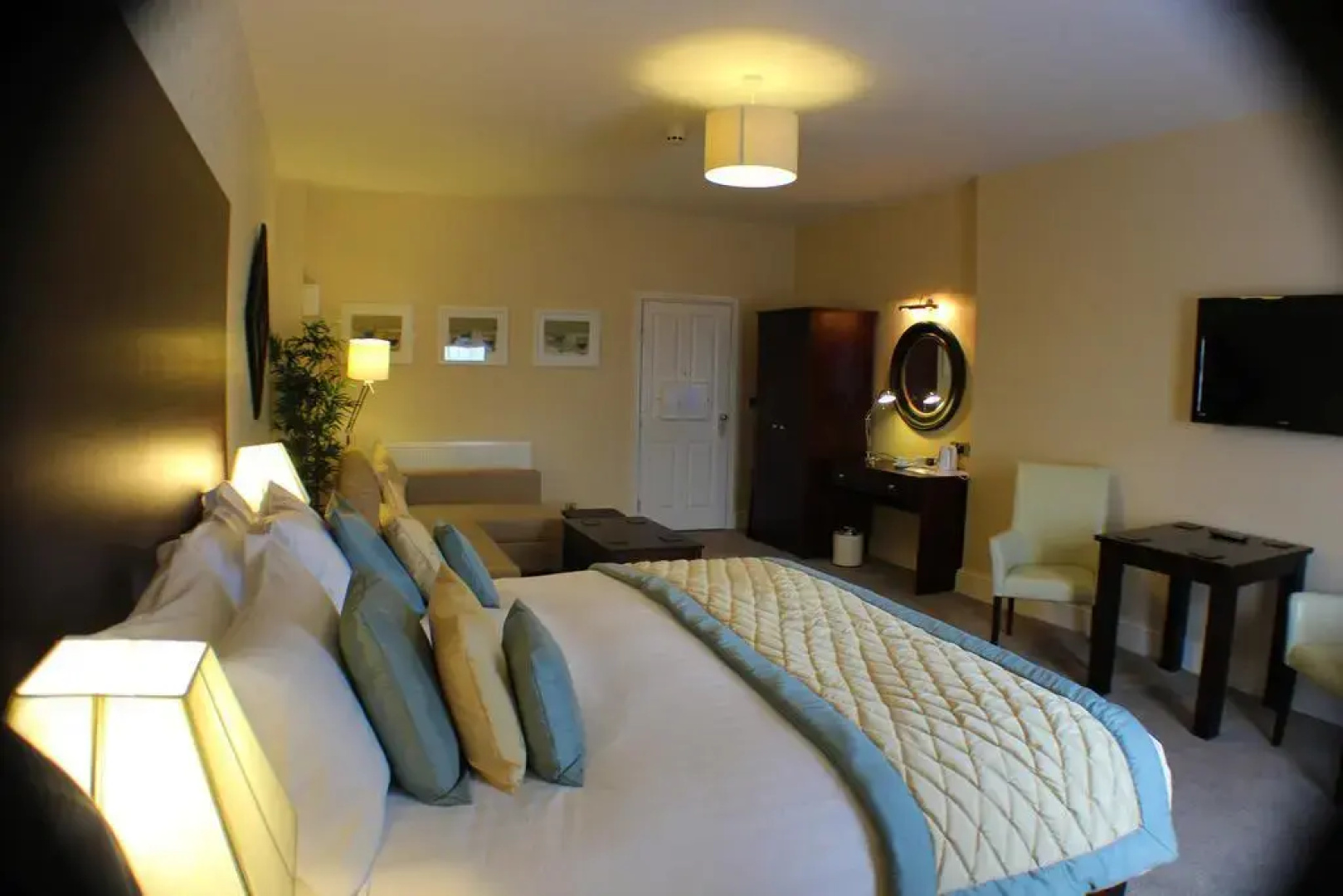 Lowther Hotel