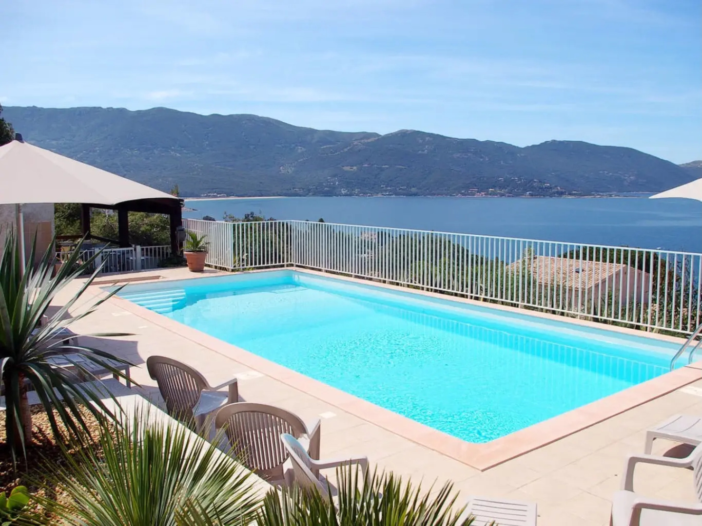 Residence Roc E Mare Tiuccia