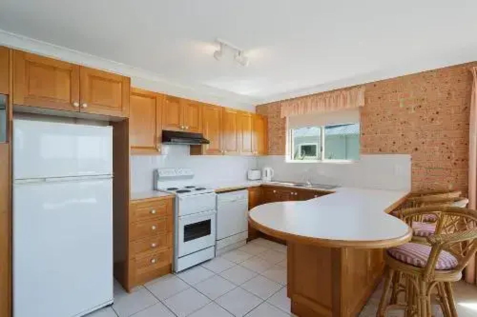 Grand Pacific 1 - Unit 4