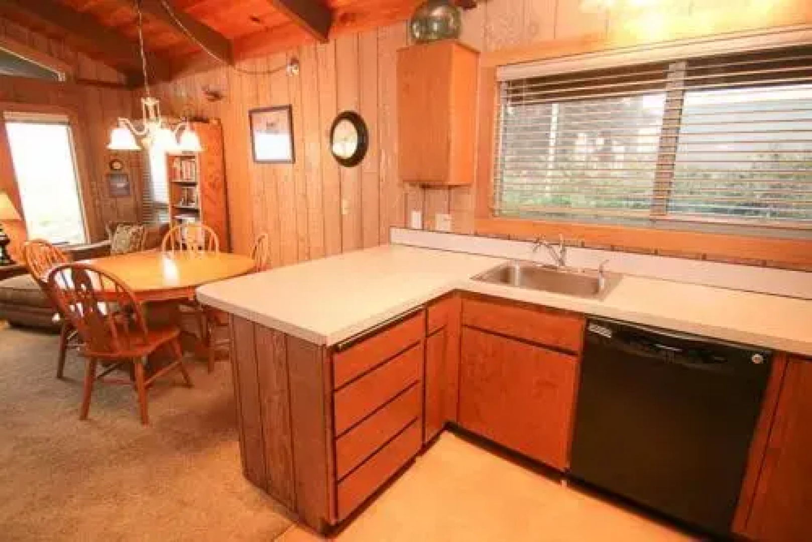 Beach House Manzanita 825 - 2 Br Home