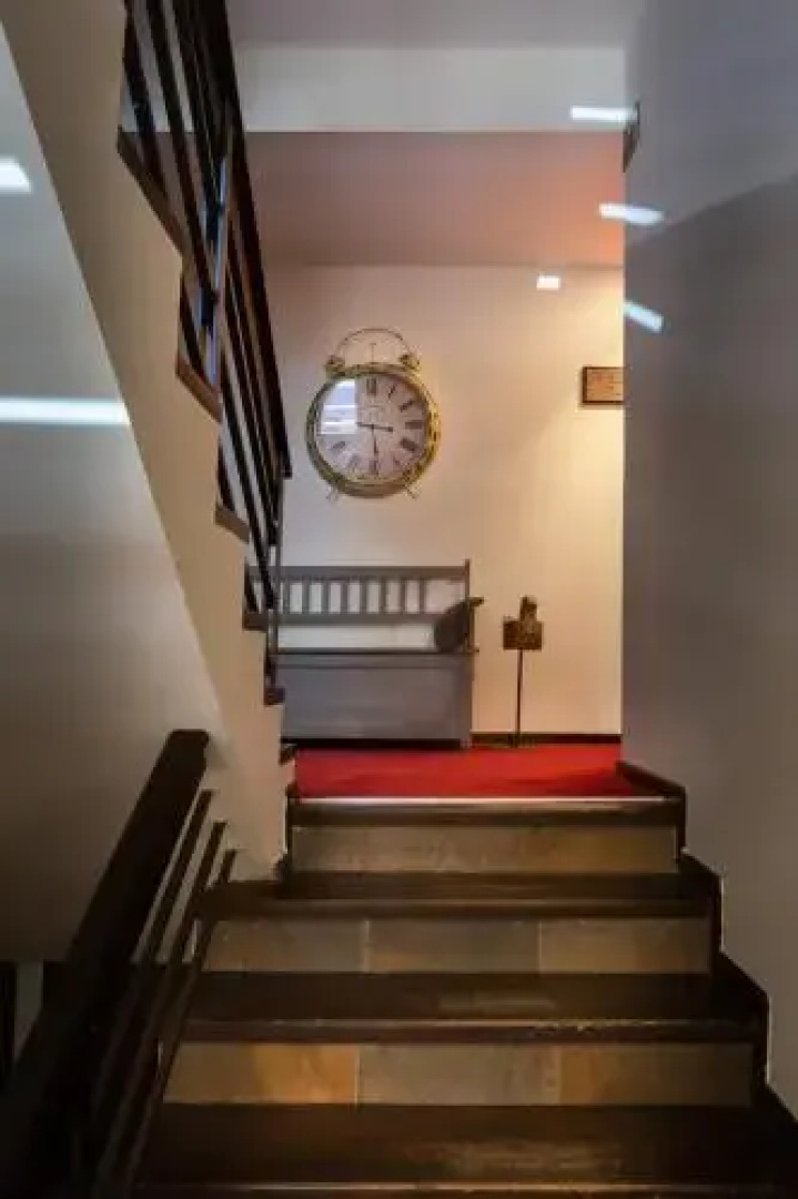 Eleven Hotel