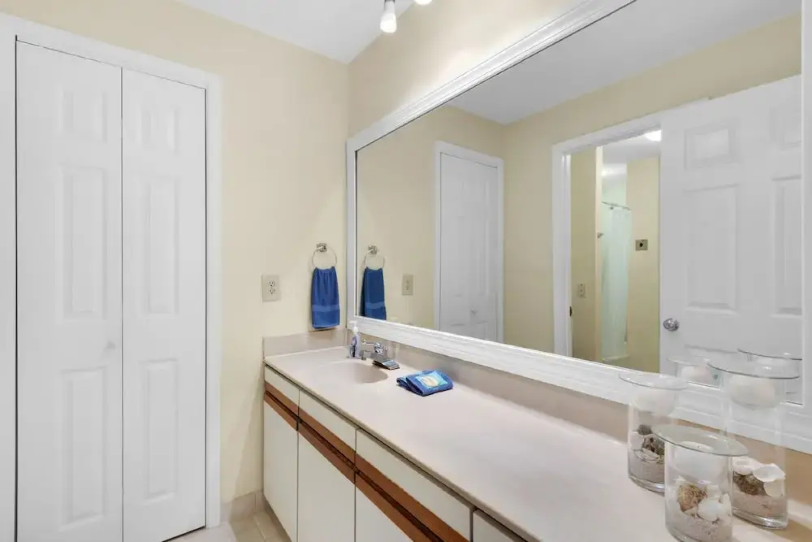 Santa Rosa Delight - 3 Br Townhouse