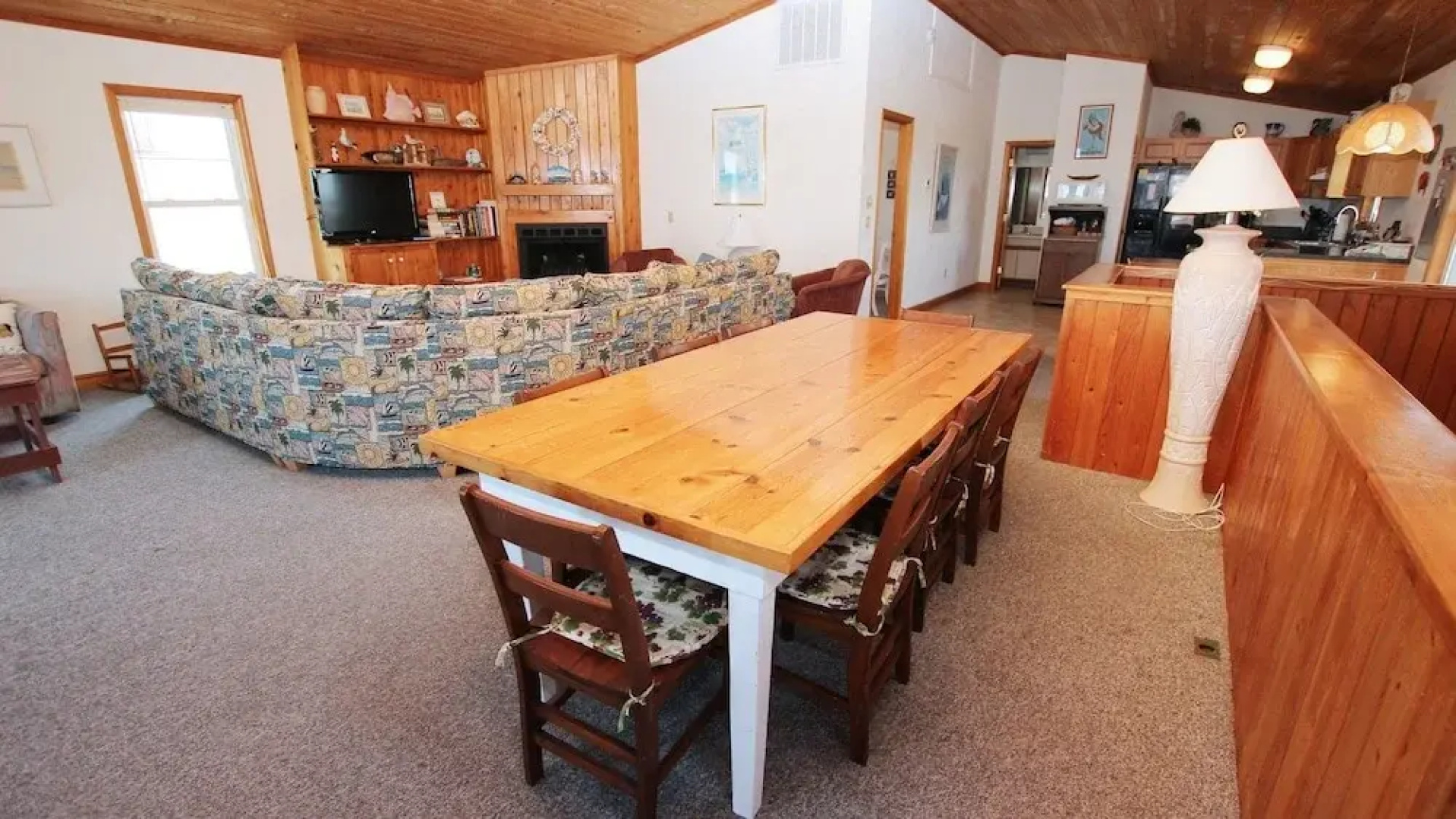 Sweet Virginia Breeze - 5 Br home by RedAwning