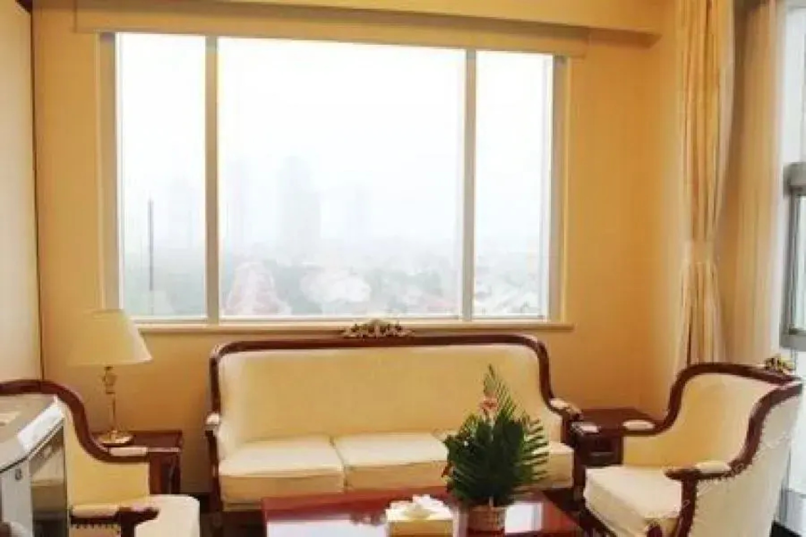 Yantai New Era Hotel