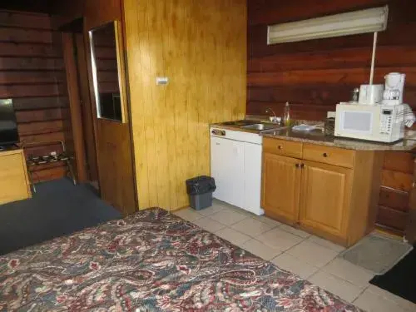 The House Motel