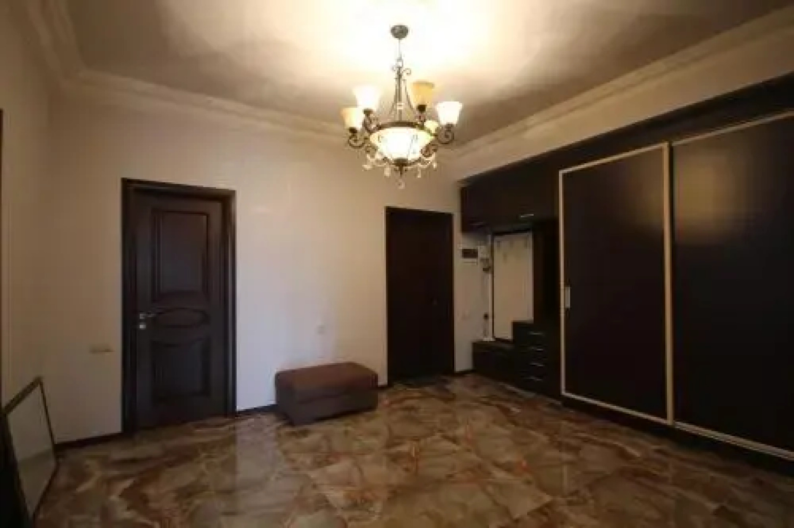 Luxe Apartment at North Avenue