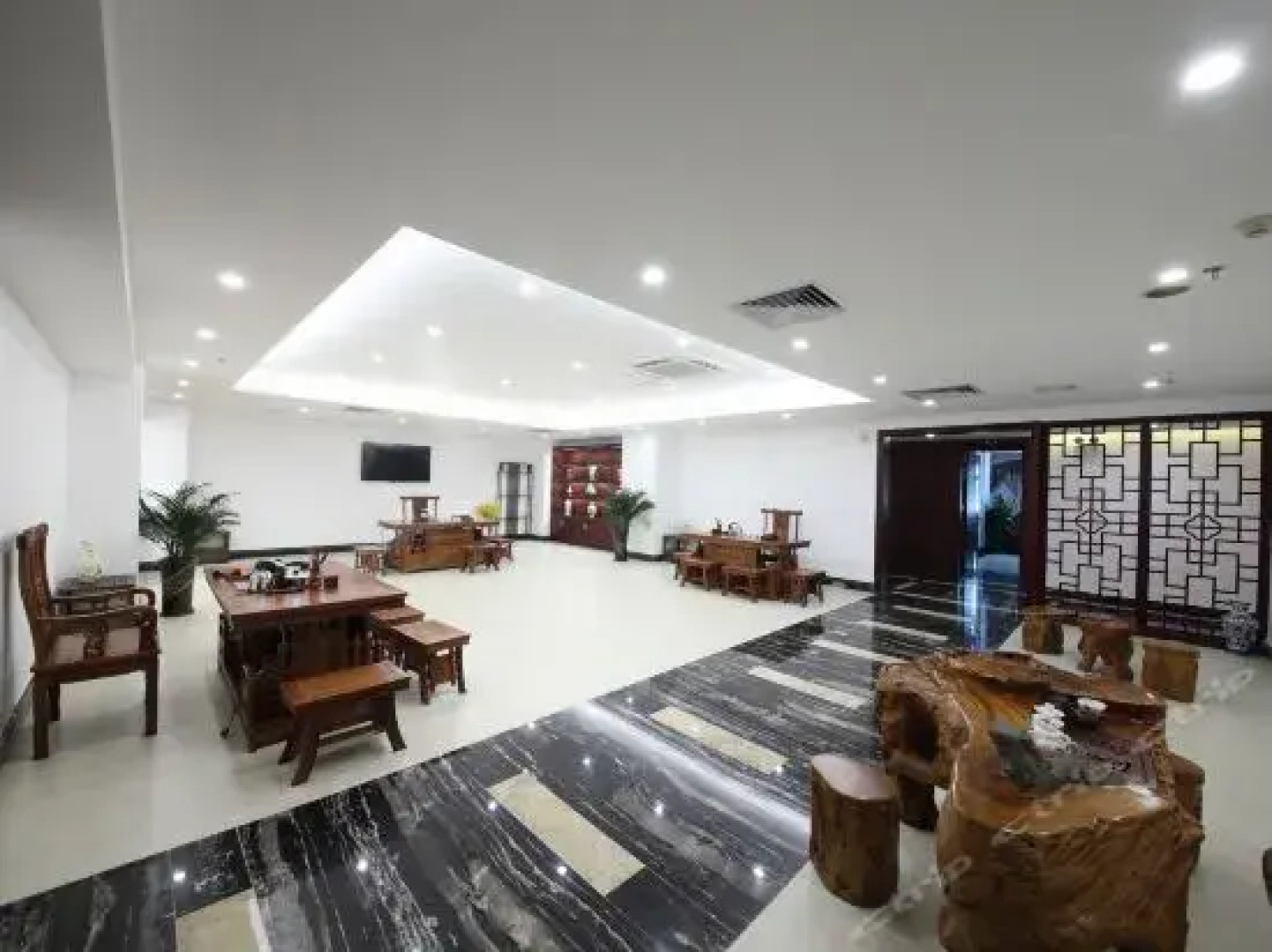 Hainan Huatian Hotel