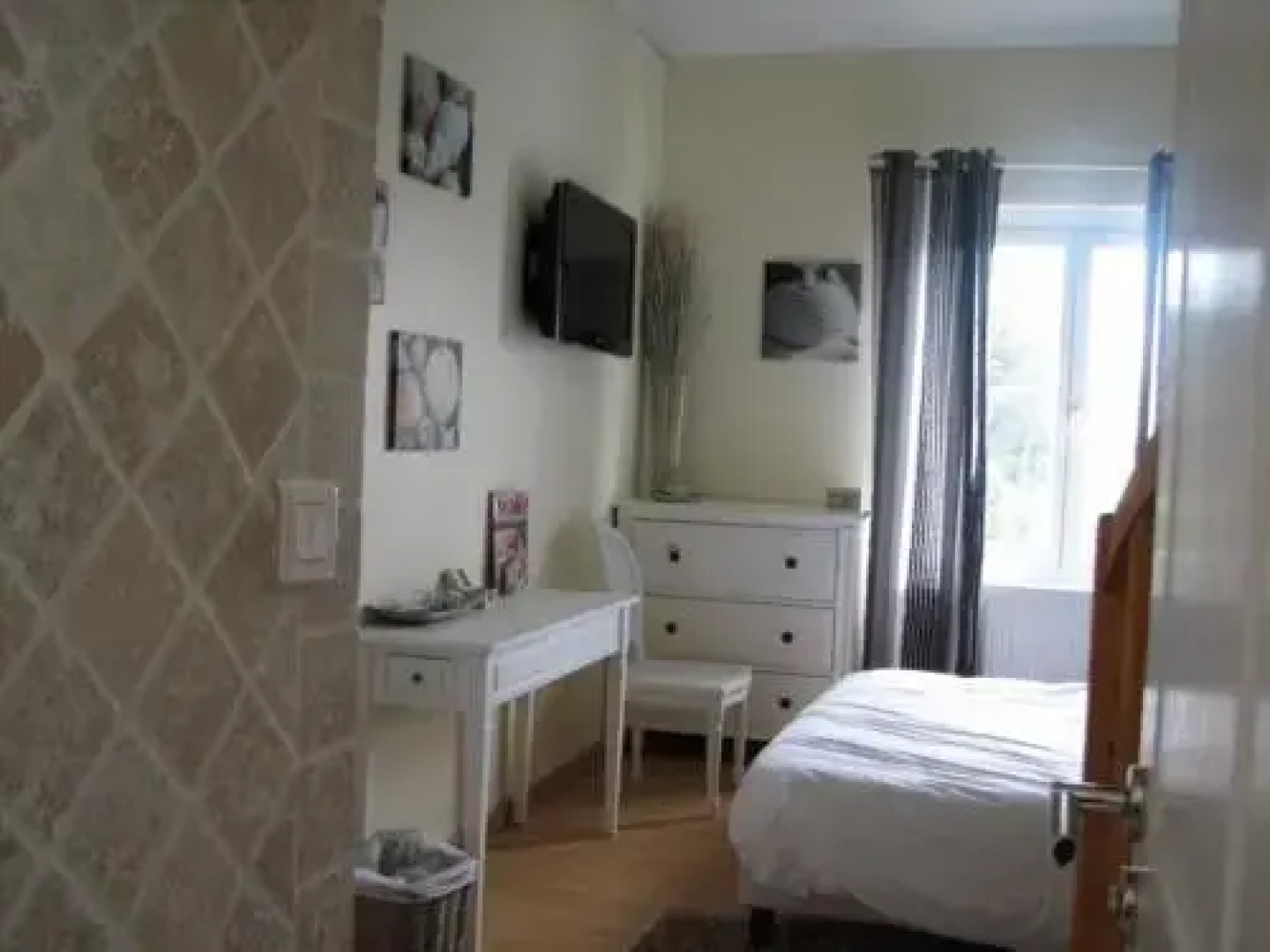 Hotel La Maison sur lEau