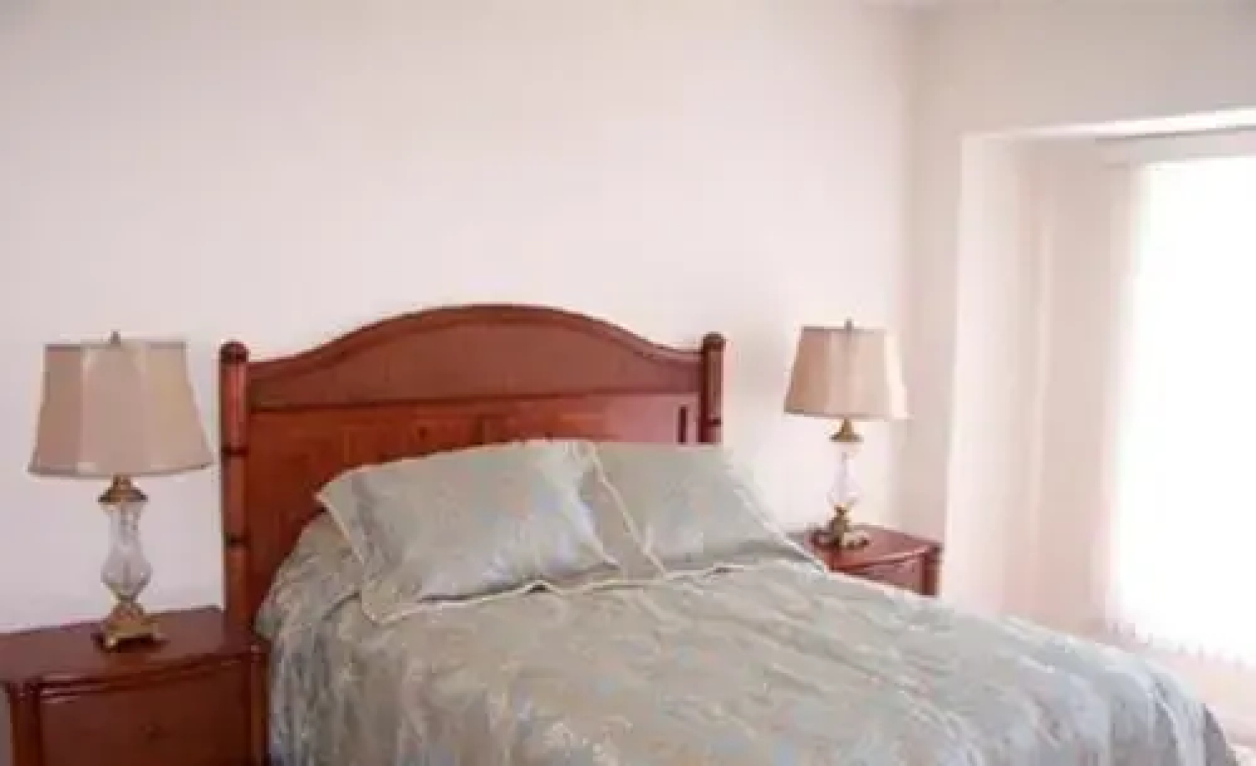 The Bunratty Manor - 3 Br home by RedAwning