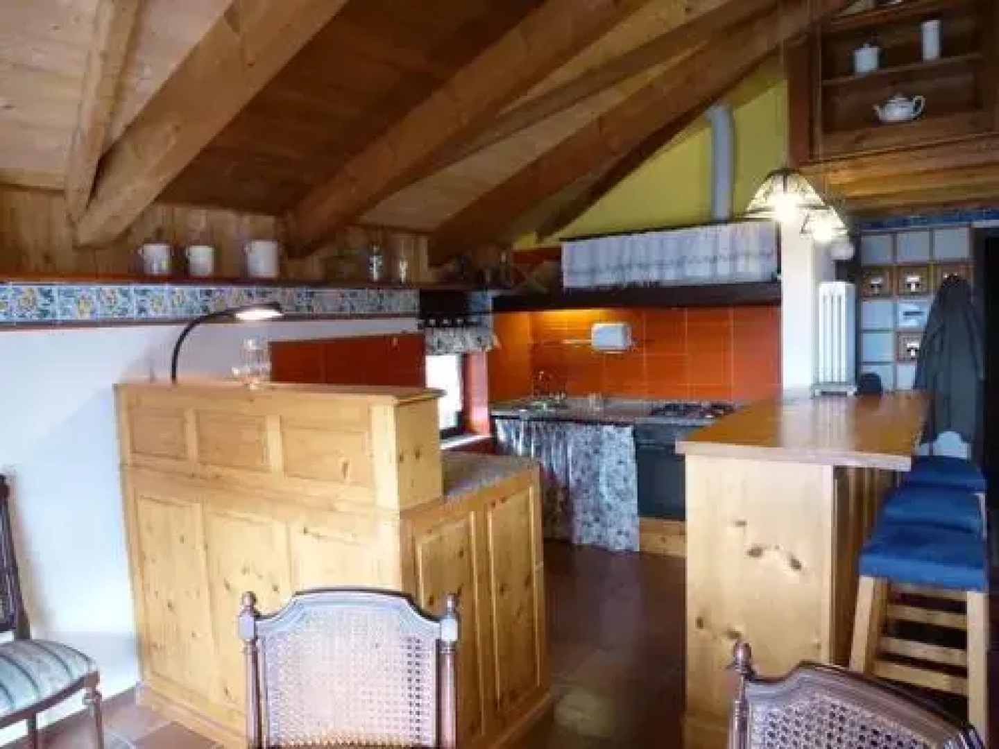 Inplait Libreria con Cucina e B&B