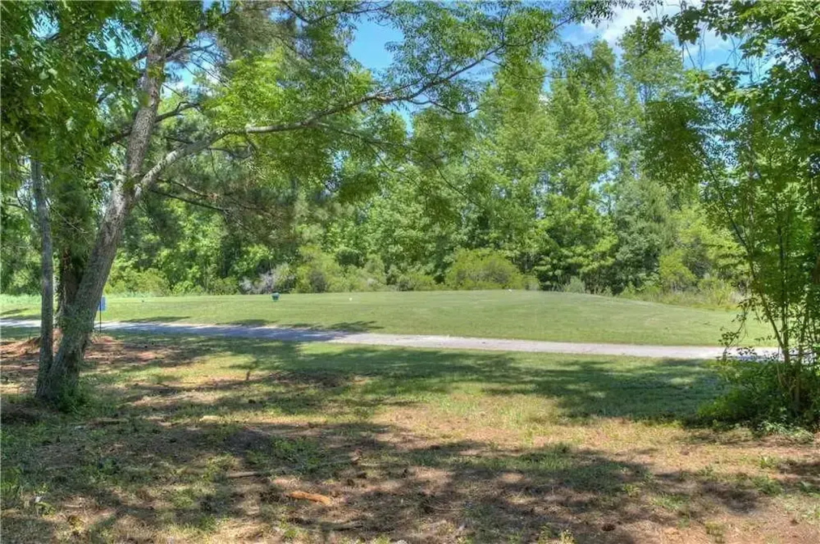 River Oaks Fairways 10-B