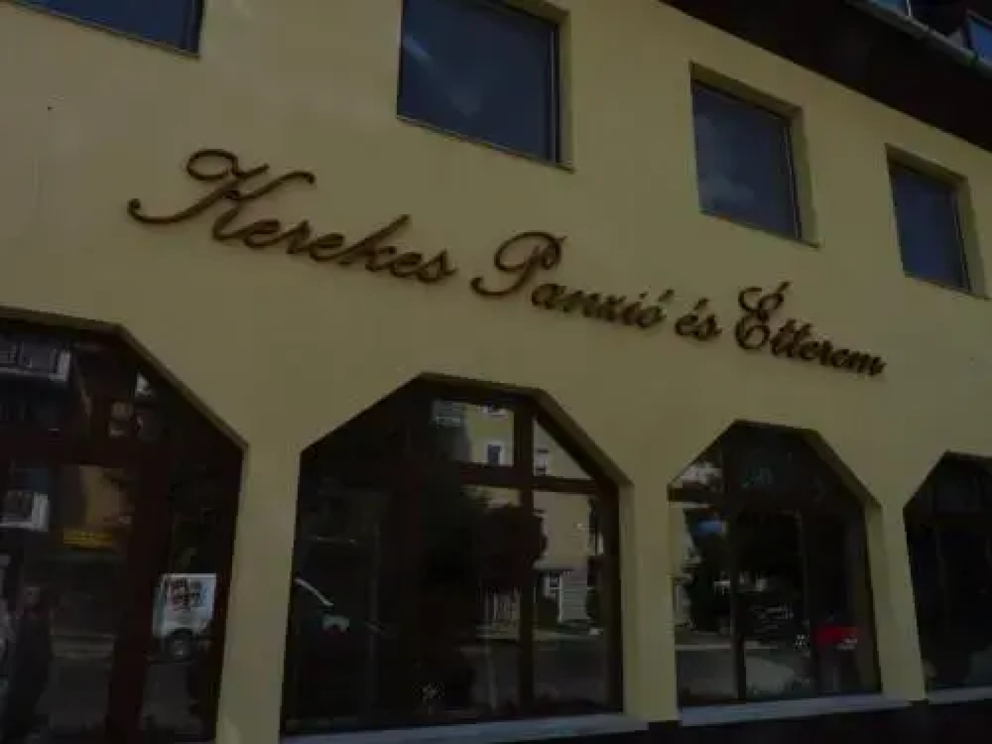 Kerekes Panzió és Étterem
