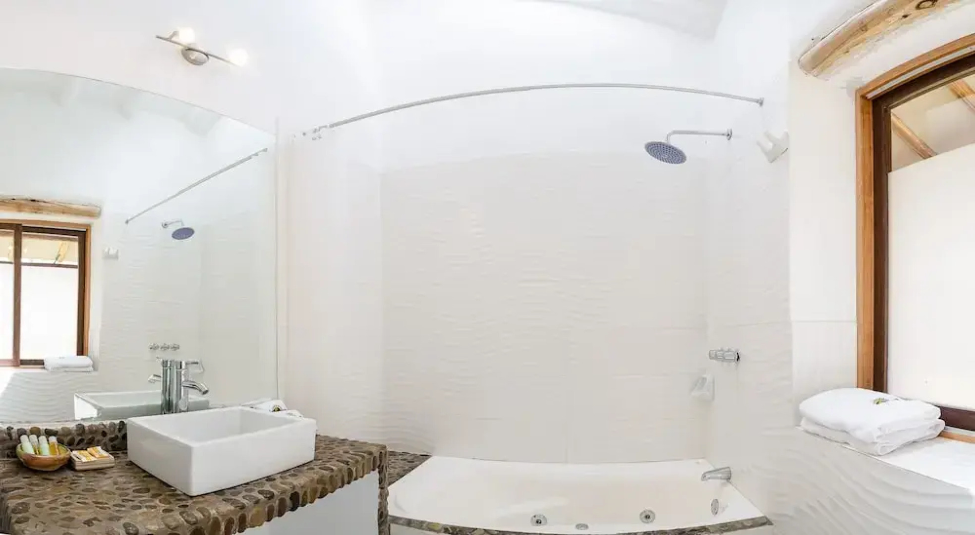 Bamboo Lodge Sacred Valley