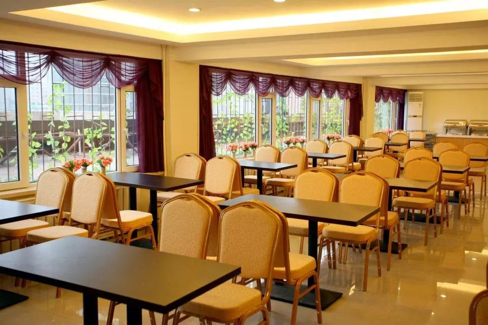 Huyue Hotel Chaoyang Train Station Store