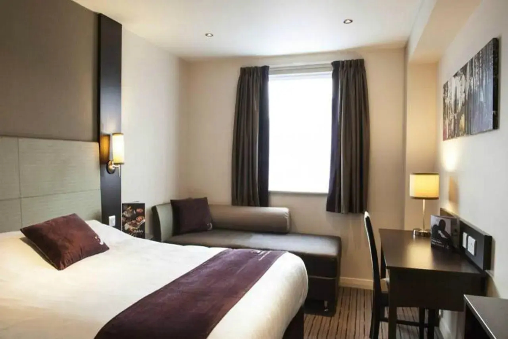 Premier Inn Winchester