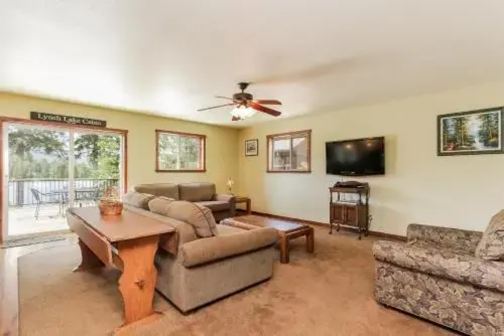 Hereford Lakehouse Custom Home 4 Br home by RedAwning