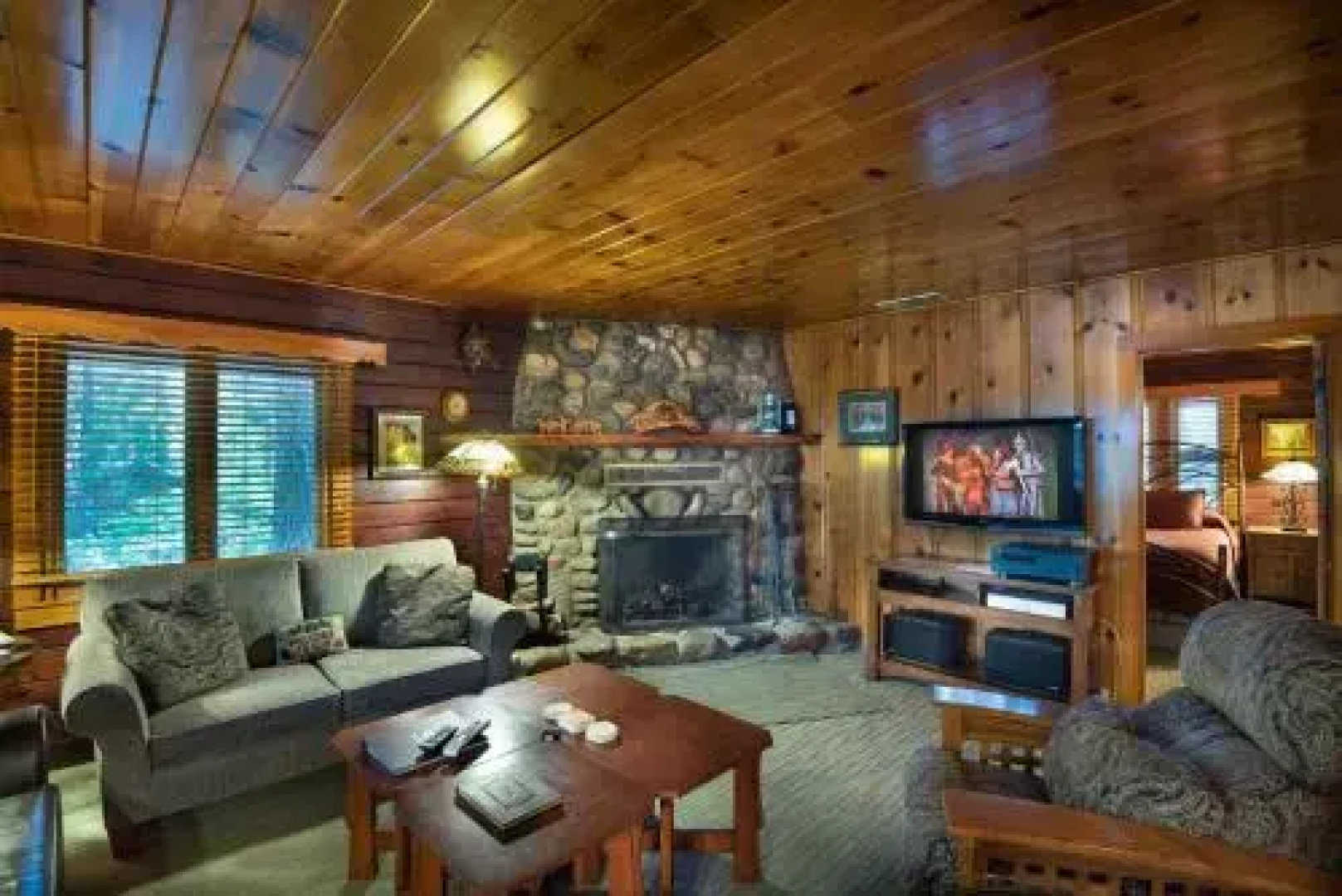 Sugar Pine Suite