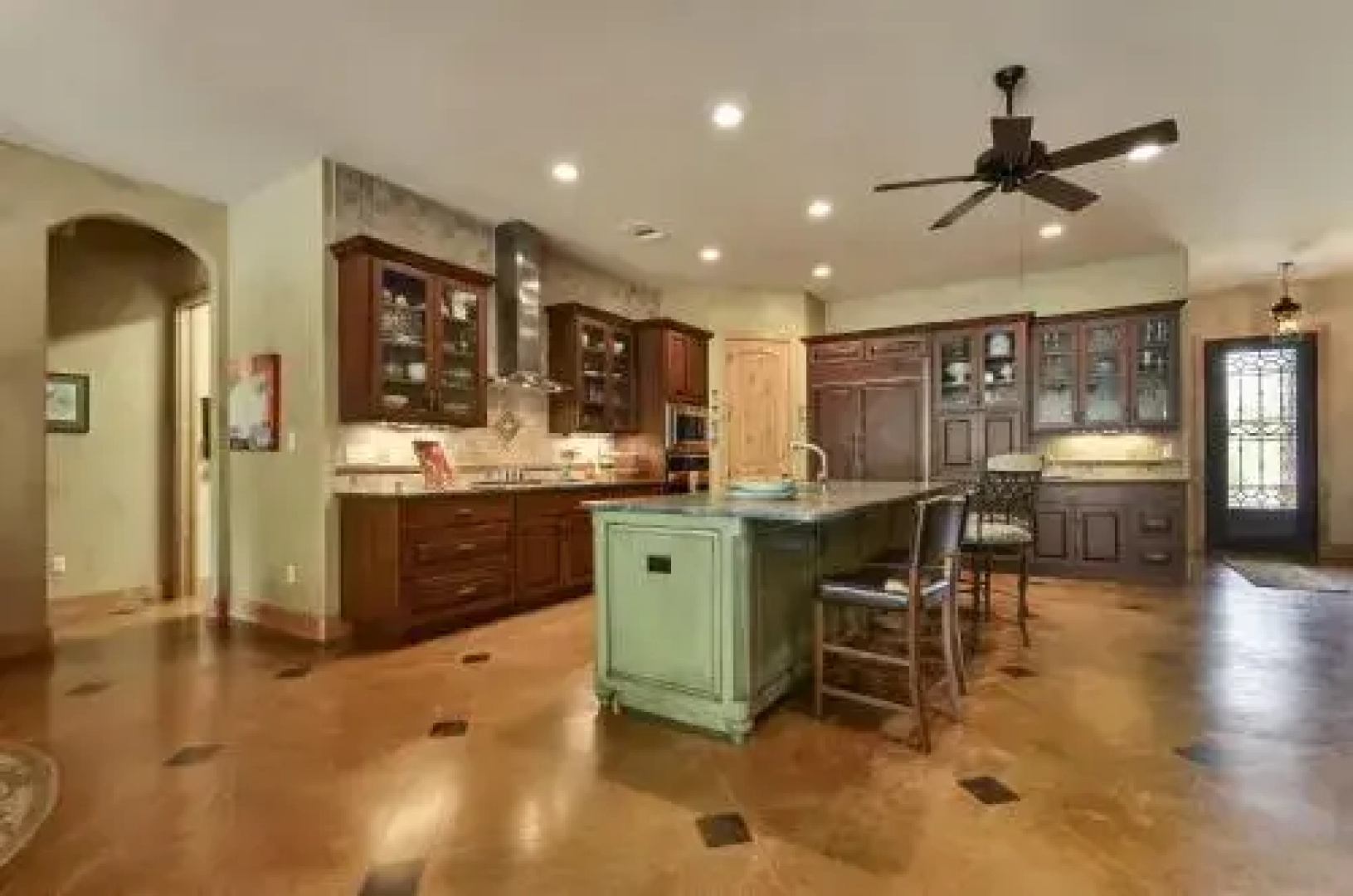 3BR 3BA Lake Travis Retreat with Pool Oasis by RedAwning