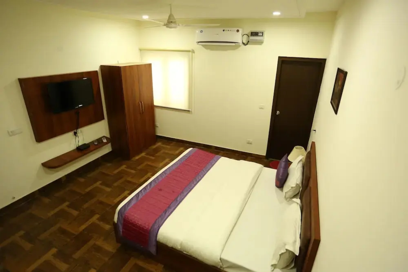 Hotel Aeroash