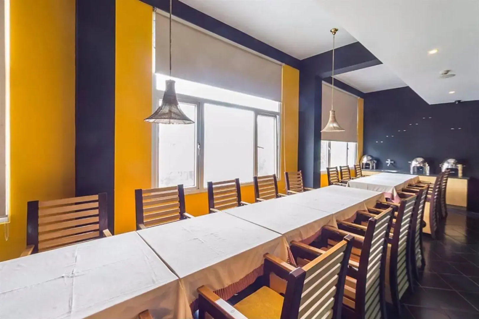 Mayura Inn Hotel