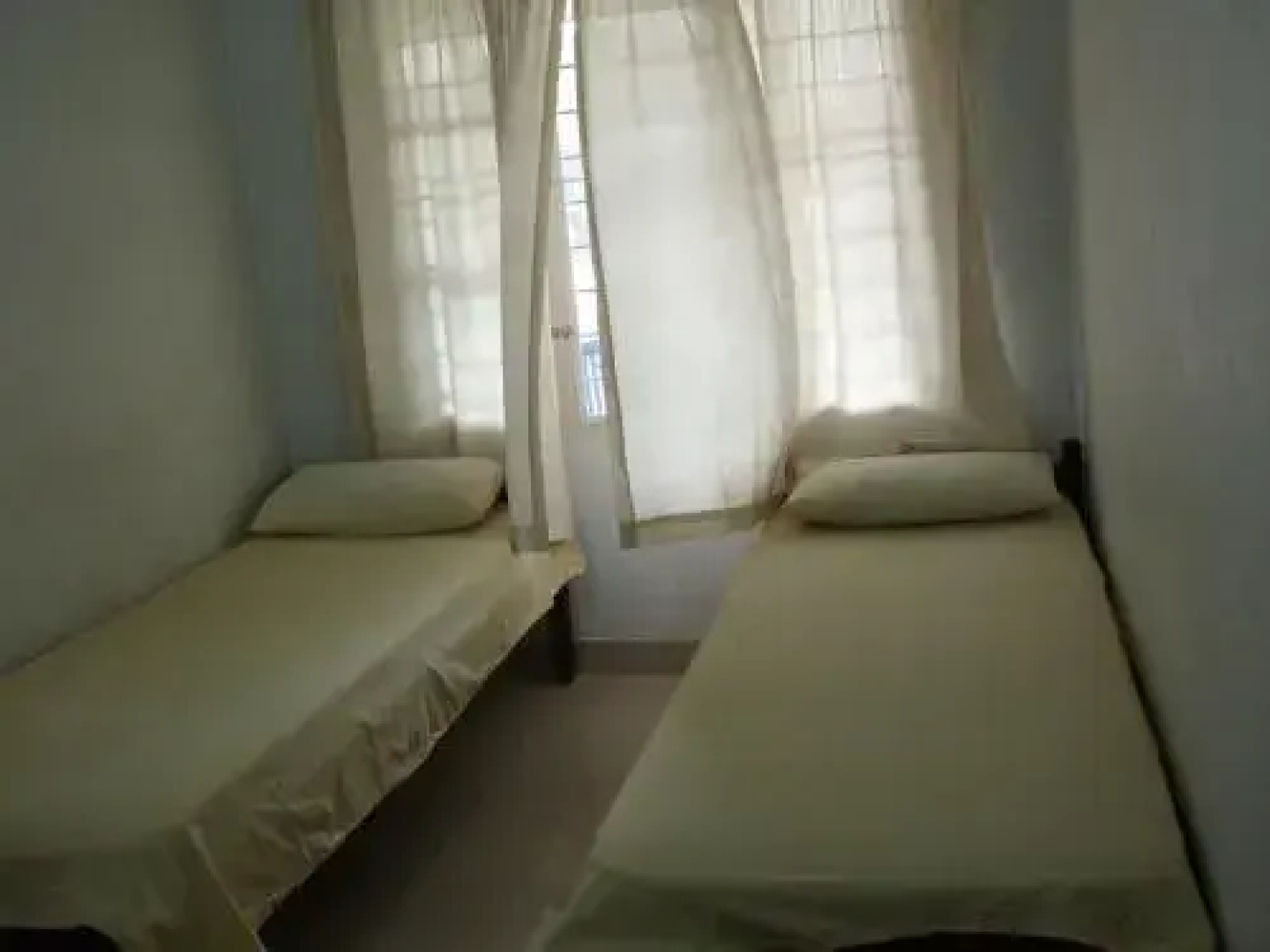 Hebron Inn
