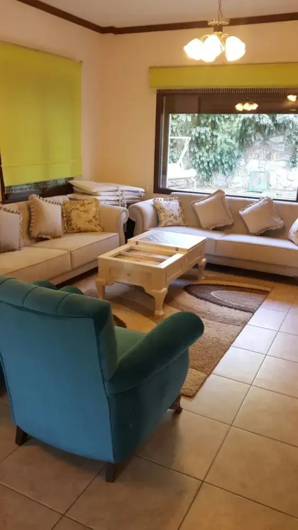 Important Group Villa Berry