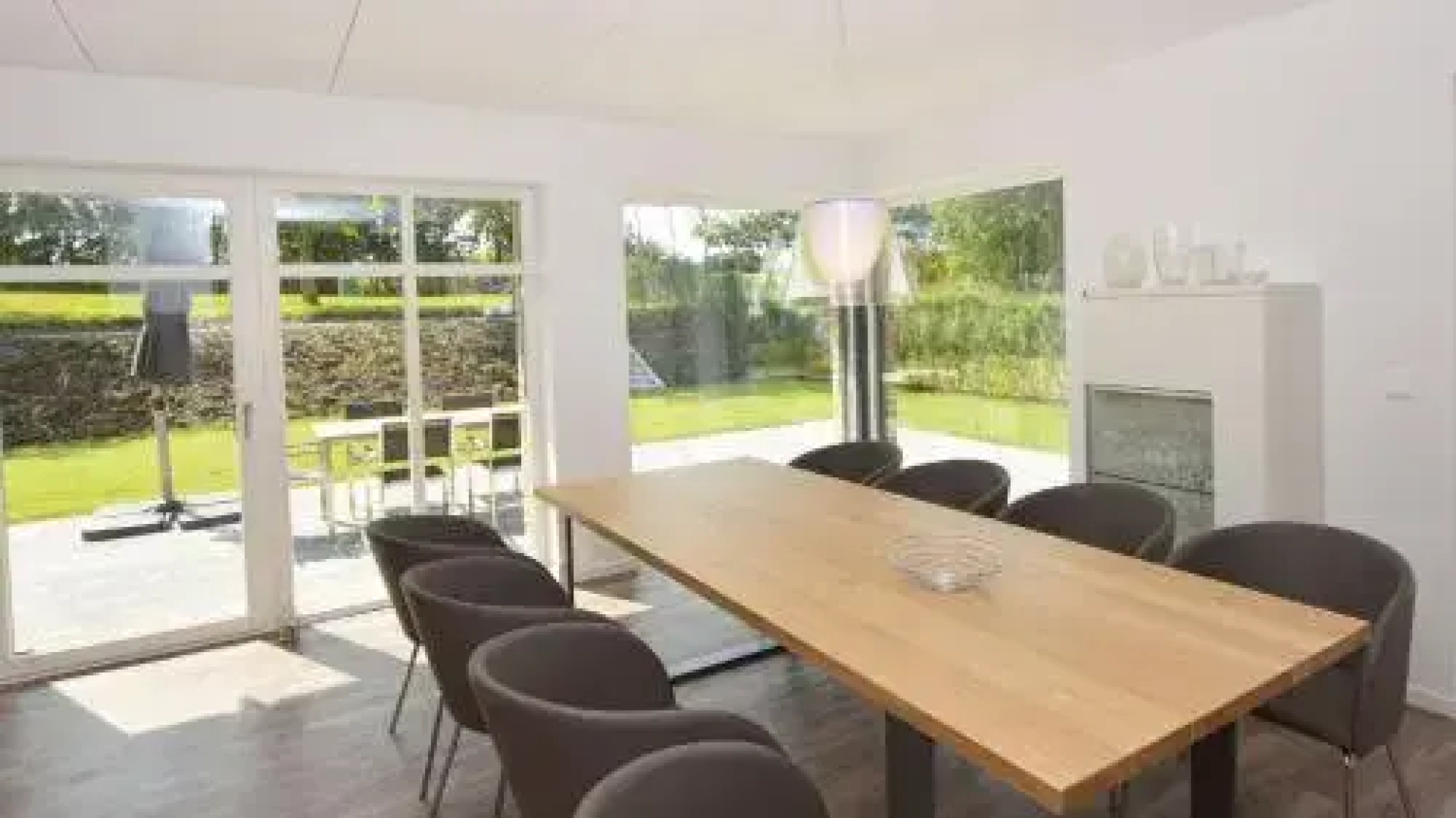 Exklusive Reetdach-Villa Ostseefrische