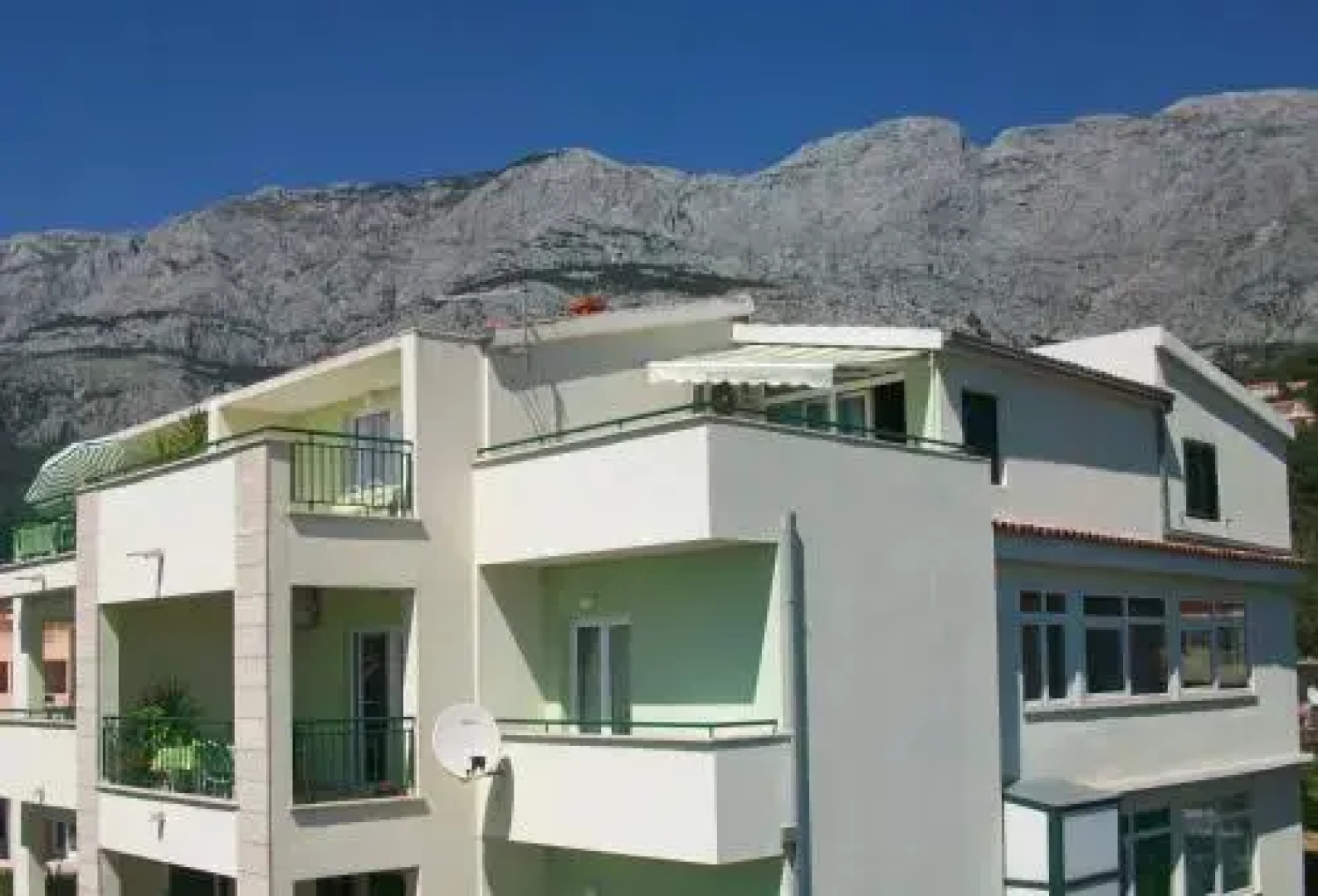 Rooms & Apartments Villa Anka