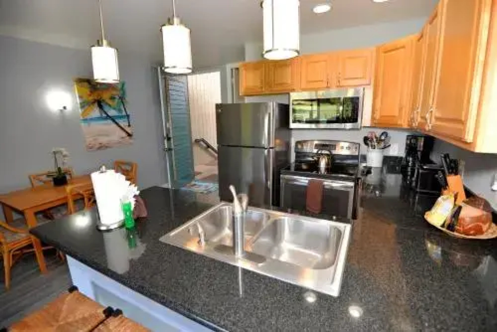 Hale Kai 204 by RedAwning