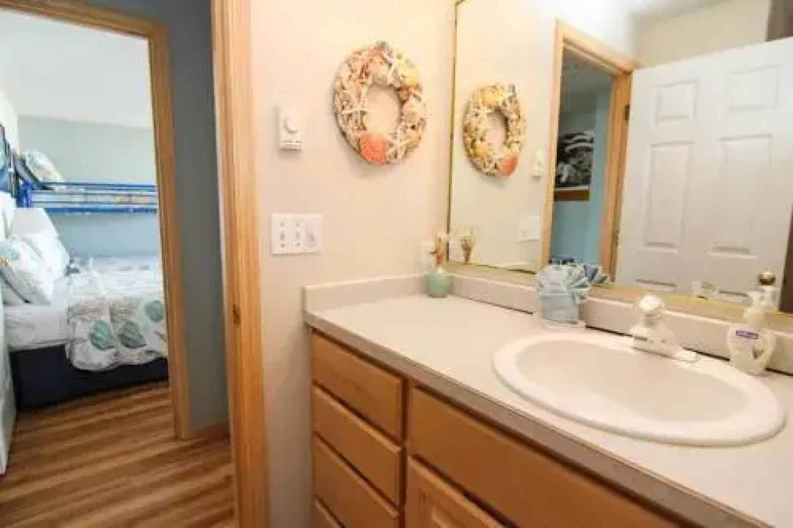 Ocean Waves 1 - 4 Br home by RedAwning