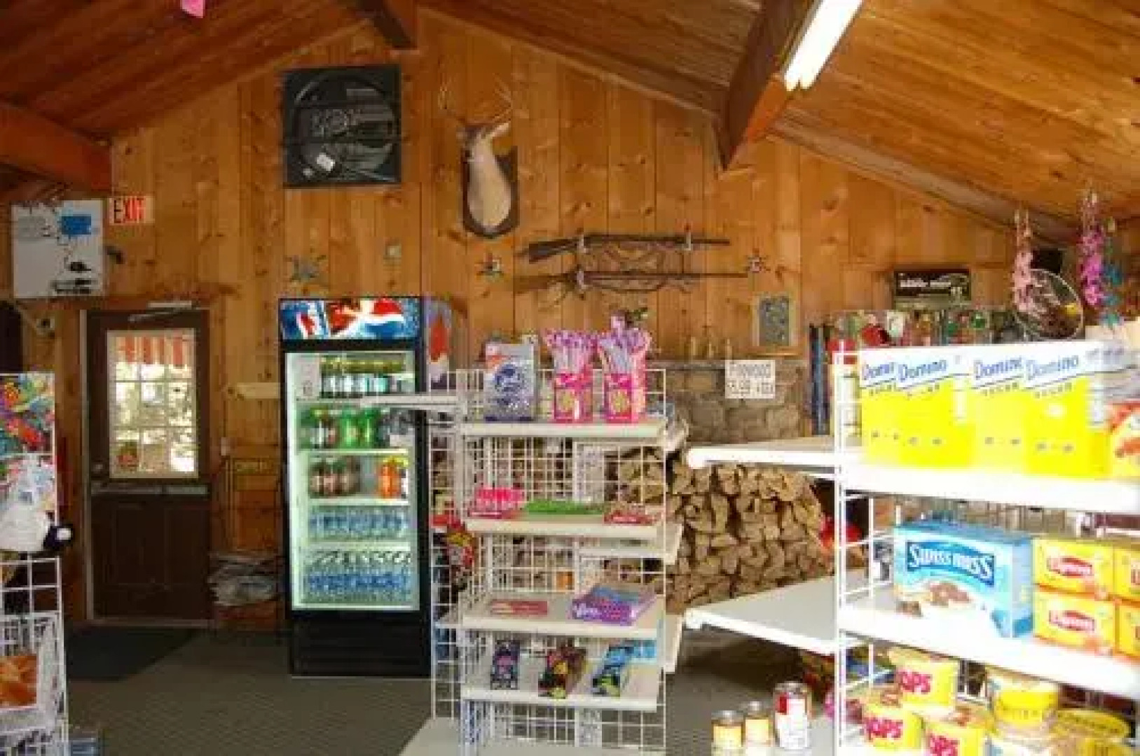 Scotrun Camping Resort Deluxe Park Model 5