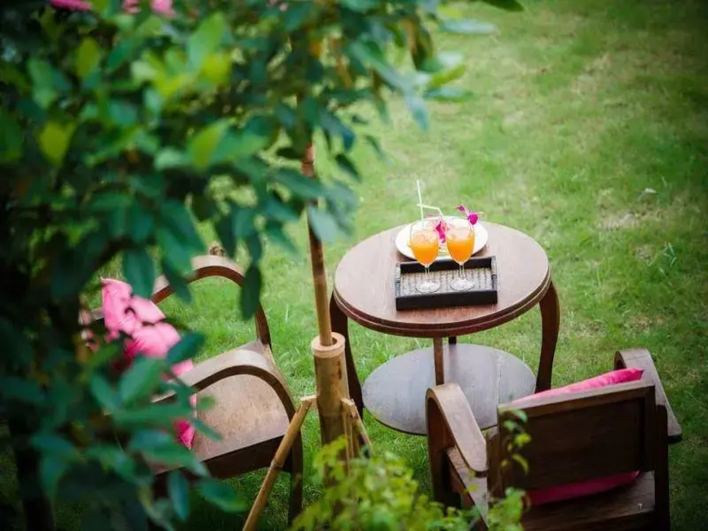 Ruen Parichart Tropical Resort