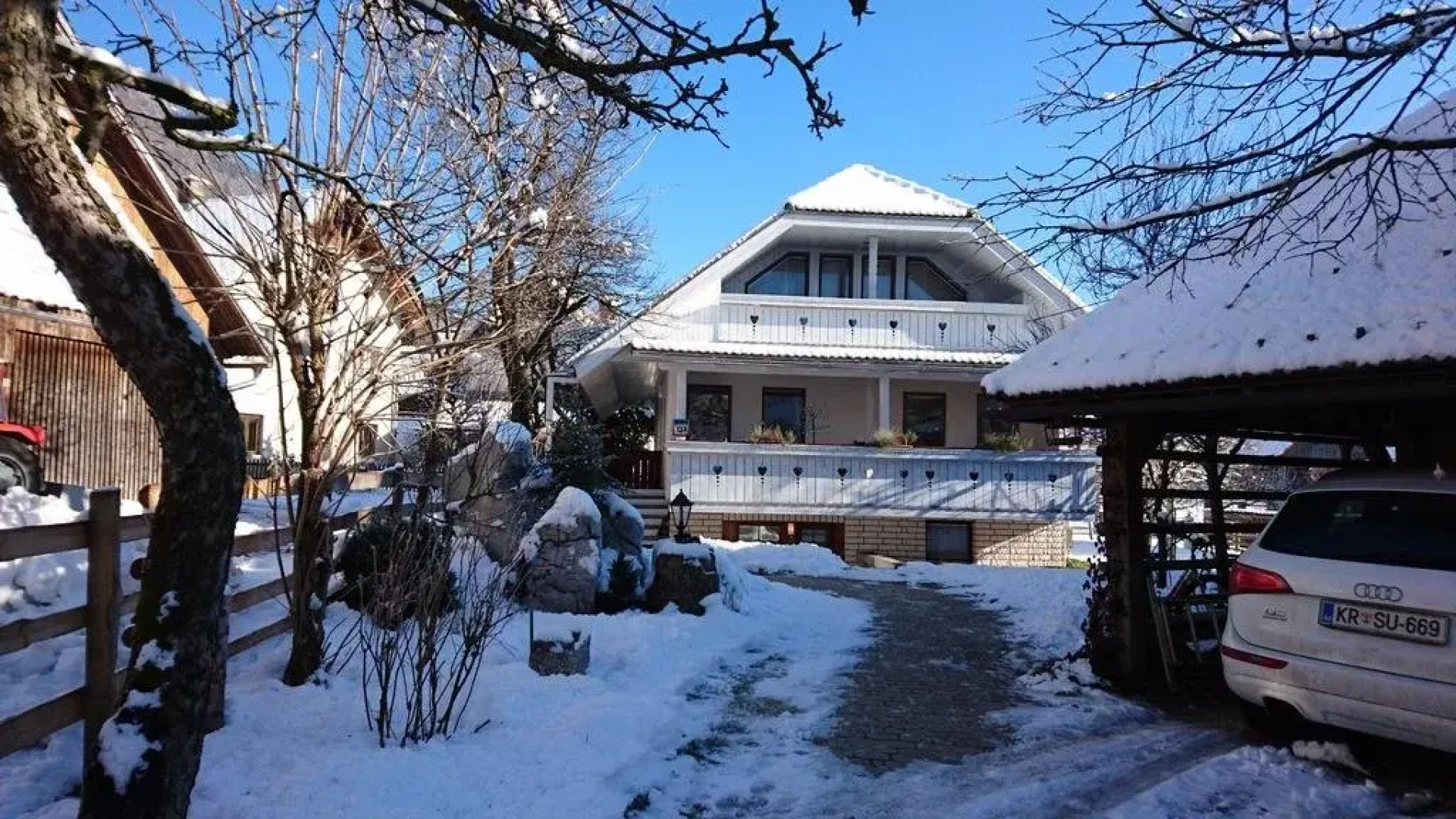 Apartmaji Marinka Hodnik