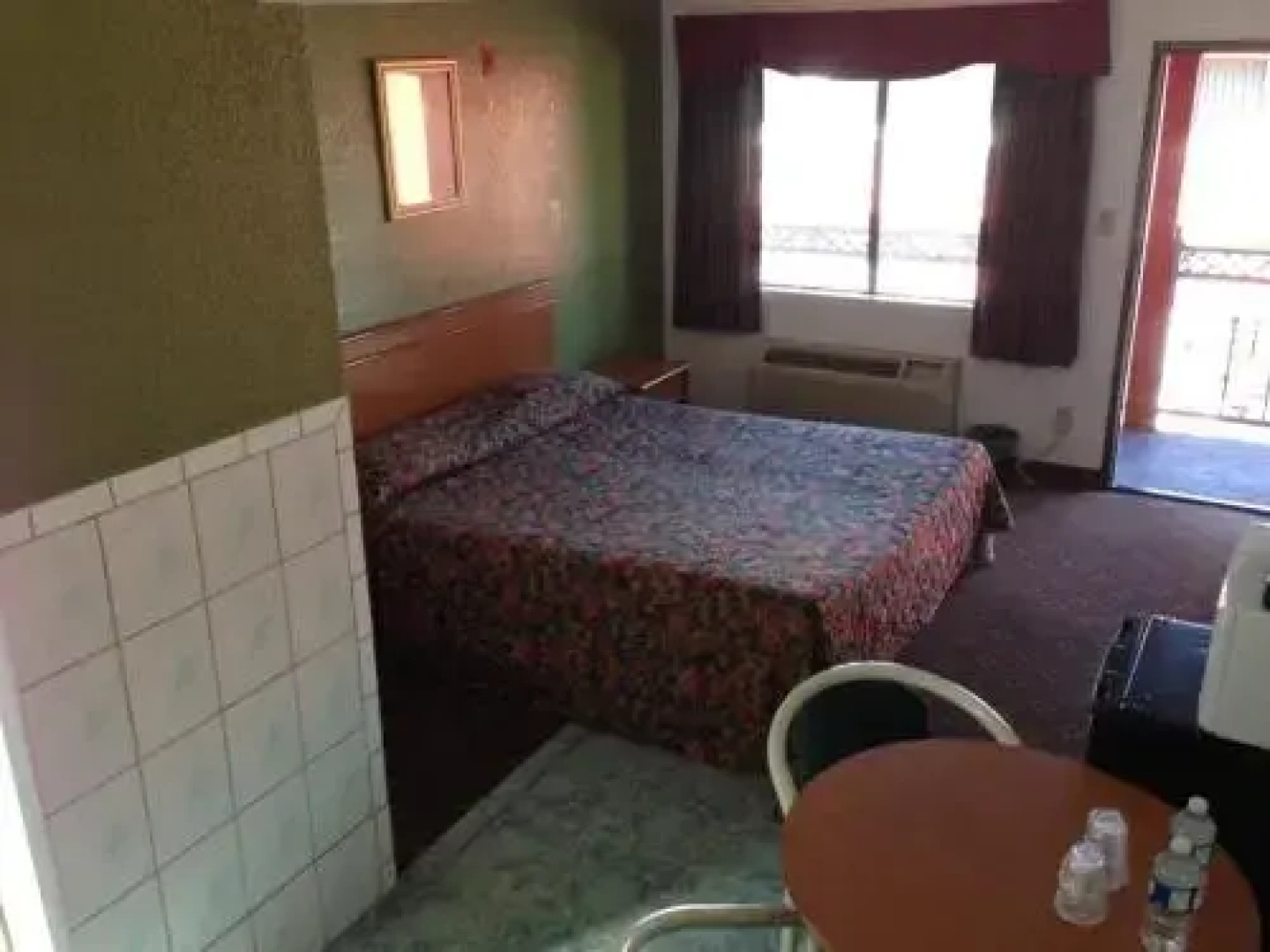 Royal Inn Motel