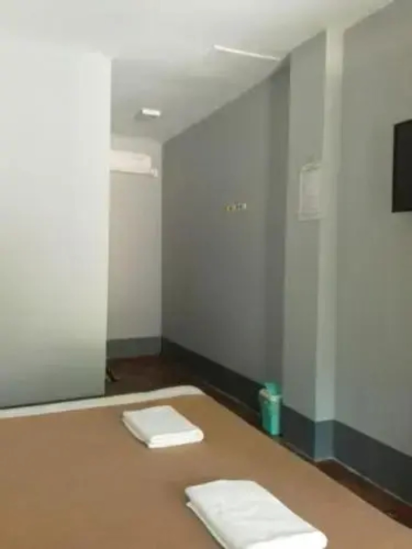 Wut Hmon Thit Motel Popa